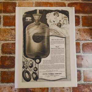 1918‎ Davol Rubber Co Hot Water Bottle Original Vtg PRINT AD Mom tending to Girl